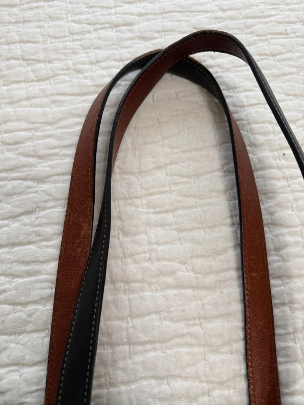 Vintage Coach Hampton Tote Black Leather with Brown Interior Handles - Picture 3 of 7